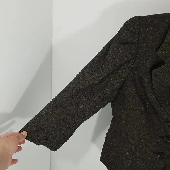 {The Limited Collection} Brown Pleated Sleeve Blazer - Picture 5 of 11